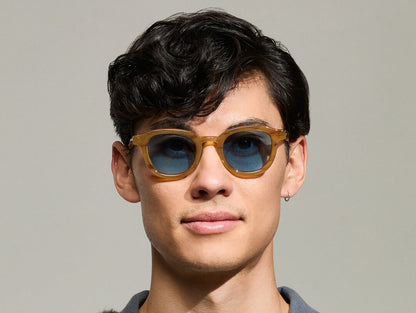 DAHVEN WITH BLUE+