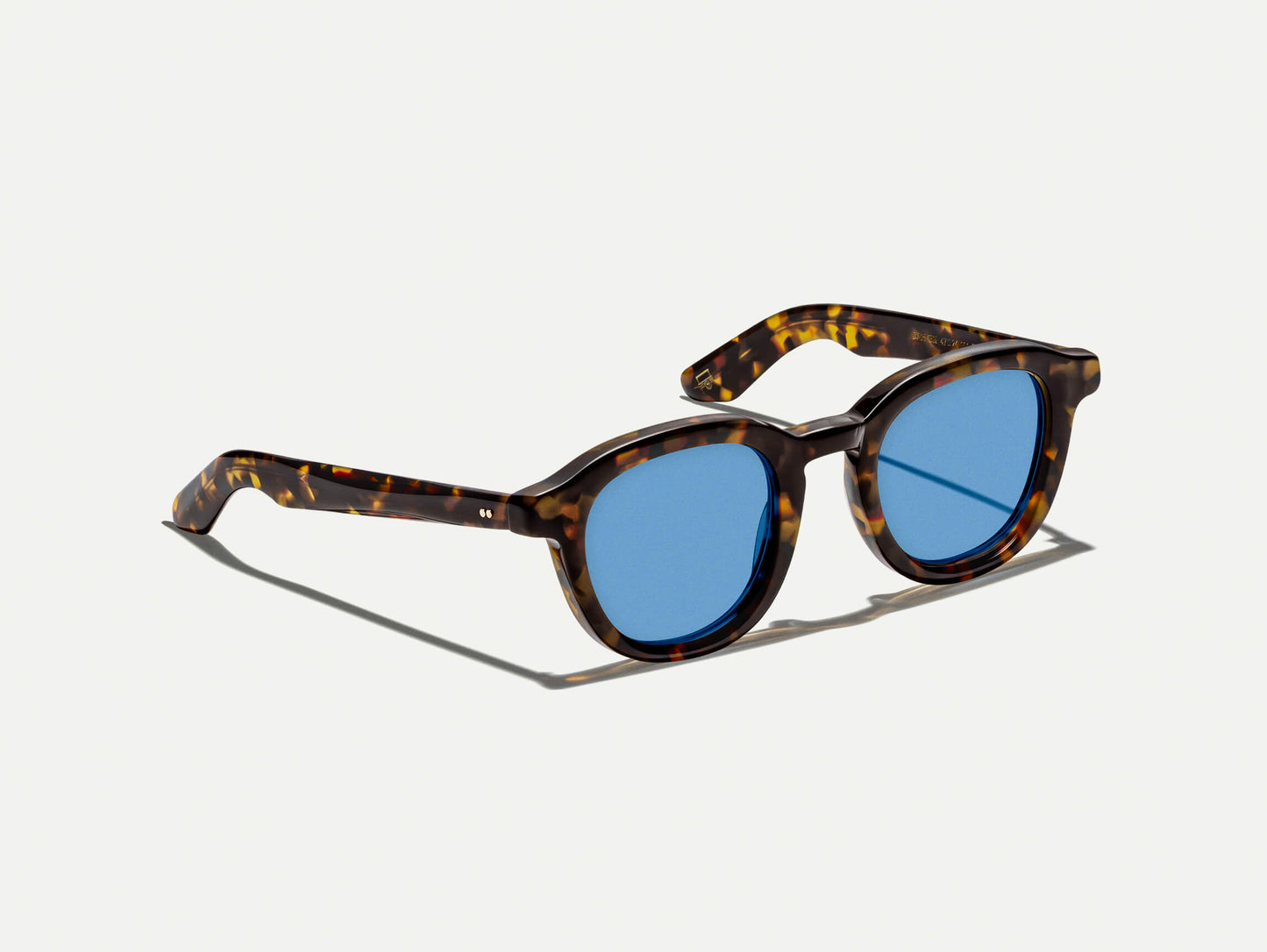 DAHVEN WITH BLUE+