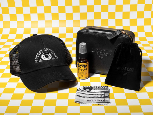 ESSENTIALS KIT