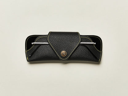 OLD SCHOOL SNAP CASE