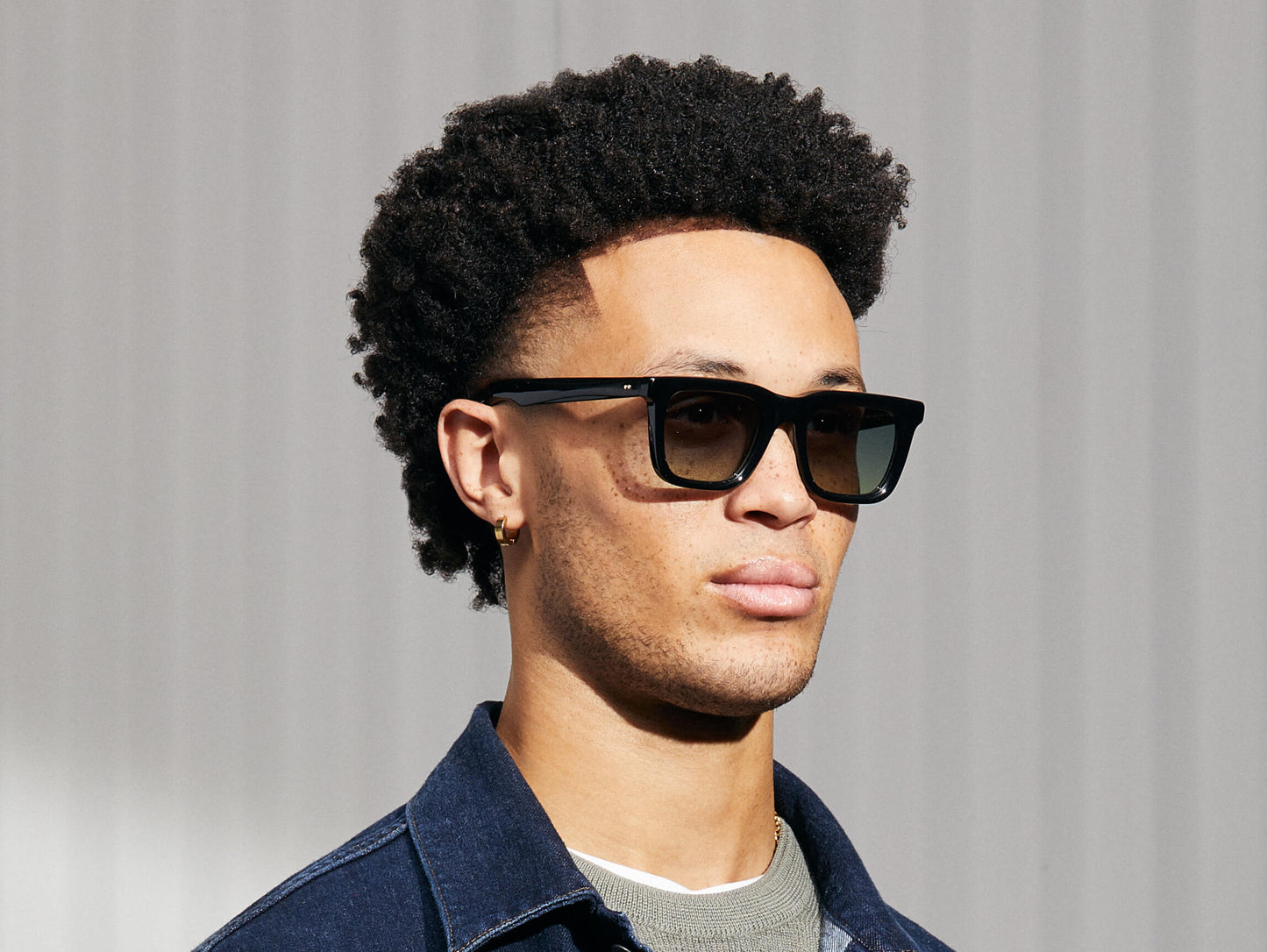 RIZIK BLACK WITH CUSTOM MADE TINTS™