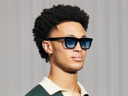 RIZIK BLACK WITH CUSTOM MADE TINTS™